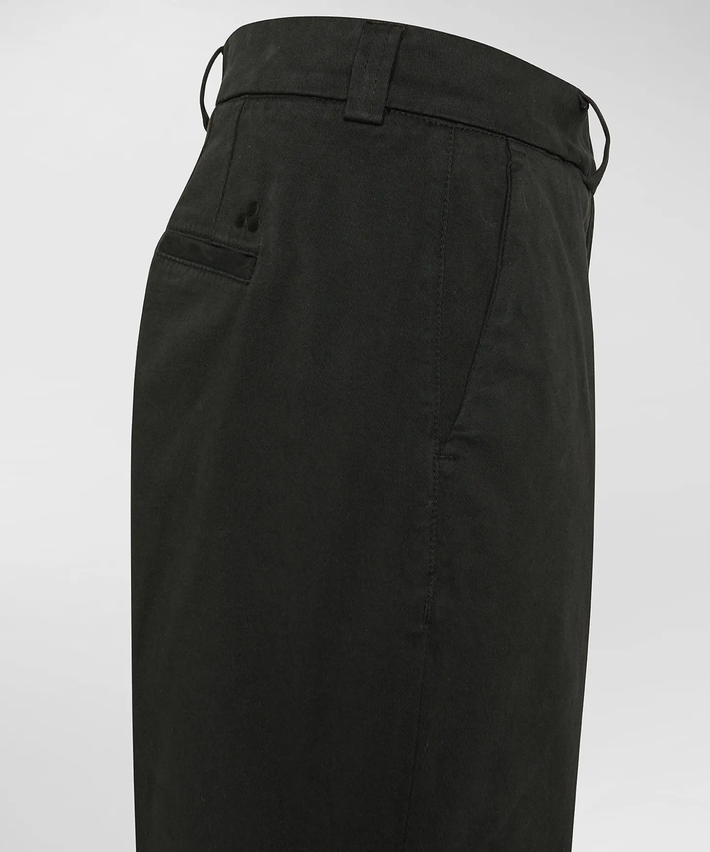 Pantaloni in gabardina di cotone stretch