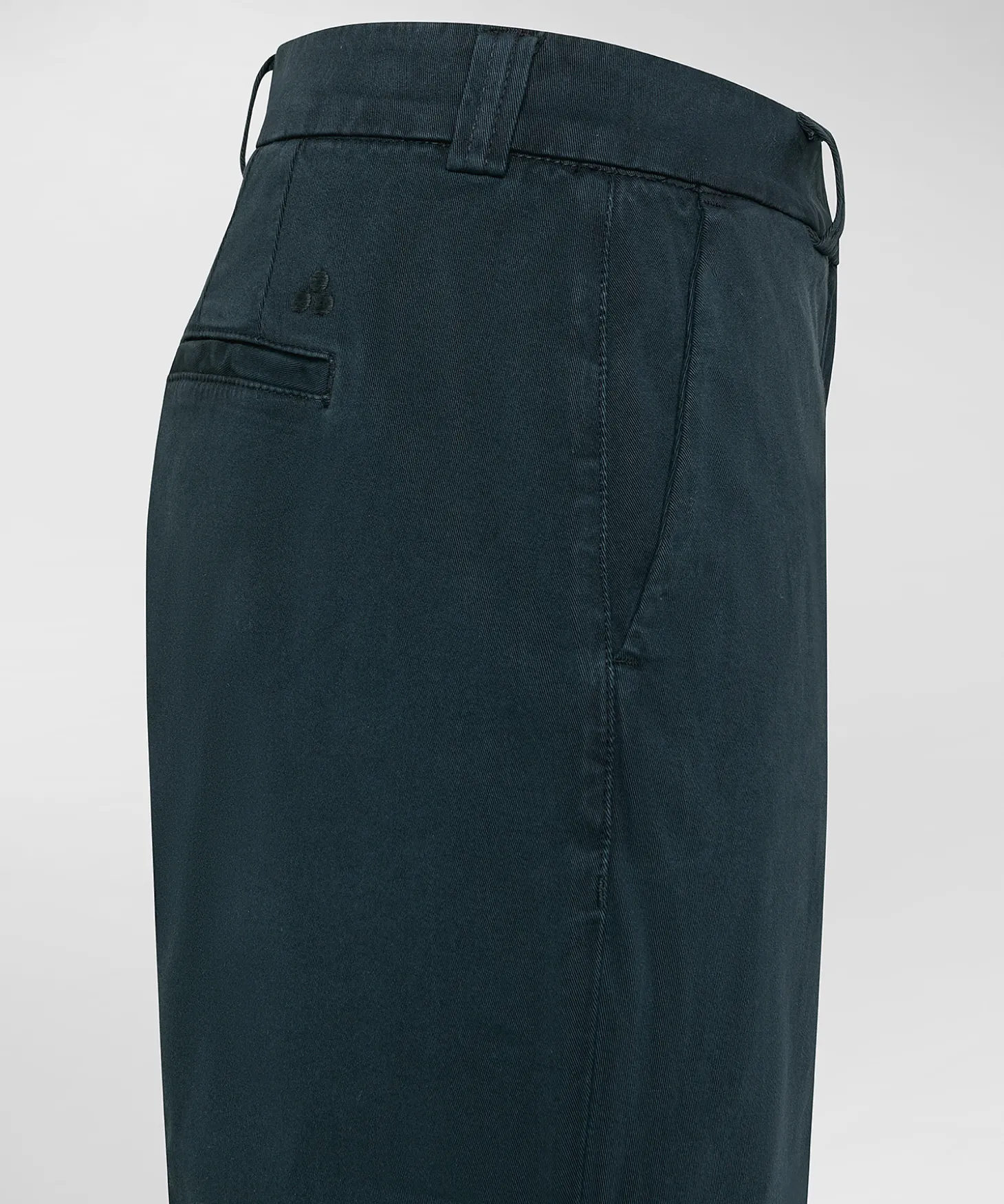 Pantaloni in gabardina di cotone stretch
