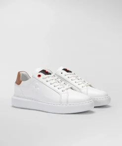 Sneaker In Pelle Con Logo Goffrato