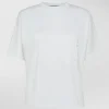 T-shirt con spalla a kimono e taschino con dettaglio stampato
