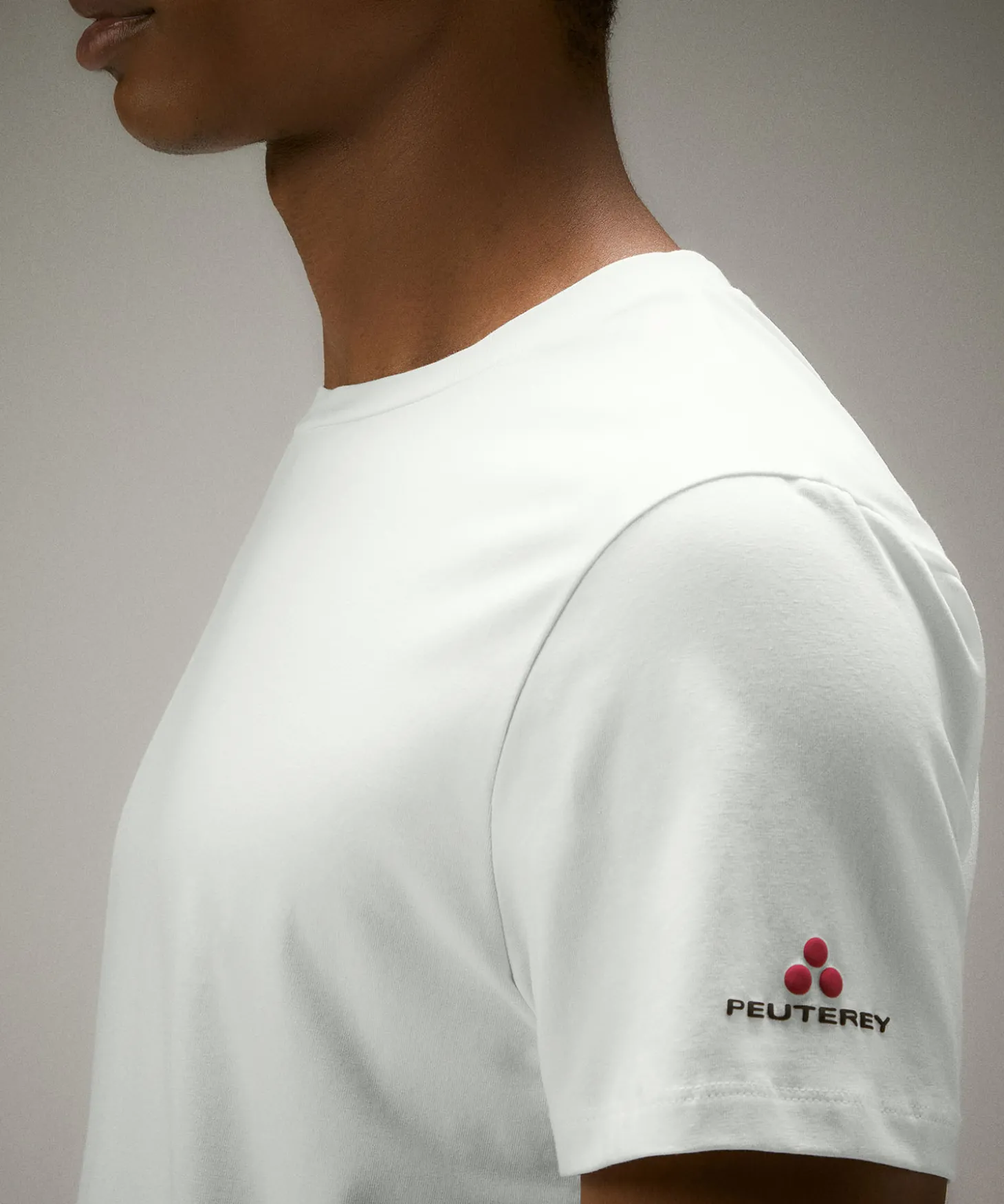 T-shirt in cotone stretch e logo stampato